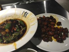 -龙巢盱眙龙虾·牛蛙·烧烤宵夜(八卦岭店)