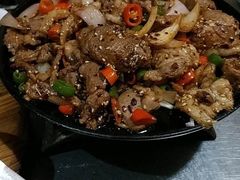 -东北农家院·铁锅炖(莘庄店)