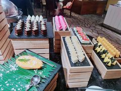 -东华假日酒店自助餐