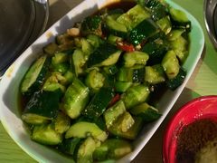 台式拍黄瓜-张妈台式锅烧(深大店)