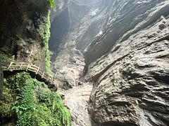 -龙水峡地缝景区