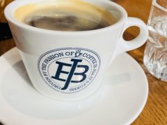 热美式-Jamaicablue Coffeeshop(中央广场店)