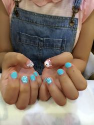 -百利悠专业美甲沙龙