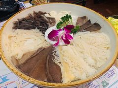川门毛肚七绝-哥老官重庆美蛙鱼头(西湖银泰十一哥店)