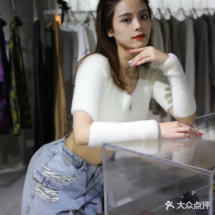 绝了！杭州这家小众潮牌买手店⛓百元就能买到🛍