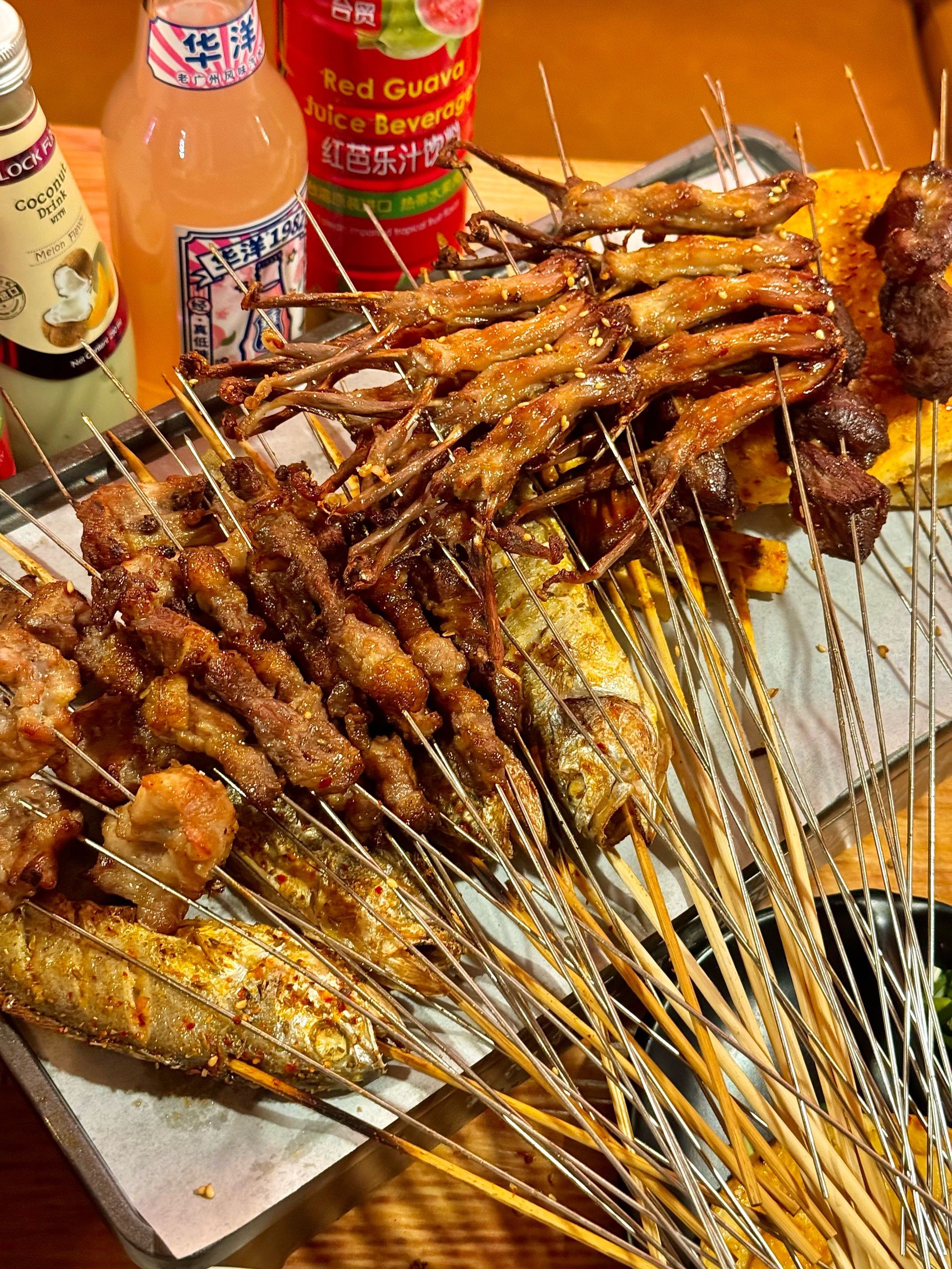  你可以相信本地人扎堆儿的烧烤店