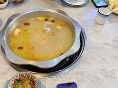 -光头药膳鸡(莱茵小镇店)