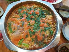 -老凯俚酸汤鱼(鸿通城店)