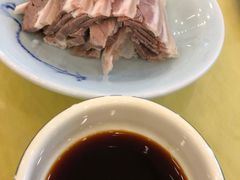 -侬佳蒸菜馆(听潮店)