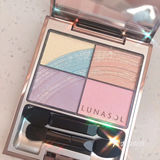 lunasol彩虹眼影