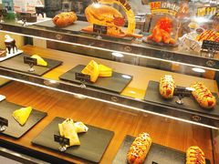 面包甜点陈列柜-DQ·蛋糕·冰淇淋(新佳丽店)