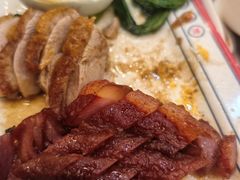-余百年·现烧烧腊(布吉金利店)