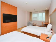 -全季酒店(西安凤城二路店)