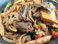-天天向上素食餐厅(五台山店)