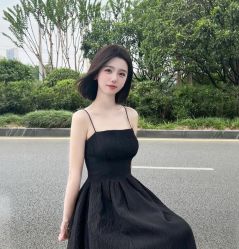 -妃格美发沙龙·烫发·染发