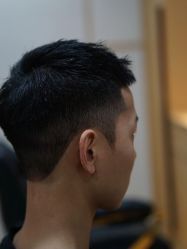 -贝勒爷专业男发