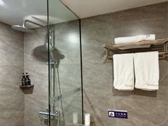 -海悦酒店(白石洲地铁站世界之窗店)