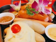 -申德勒加油站餐厅(三里屯北小街店)