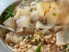 -正宗杨记普洱酸醋米线(总店)