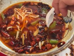 -侬佳蒸菜馆(听潮店)