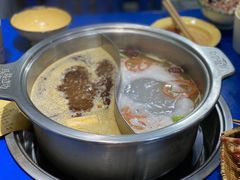 -马路边边·成都串串(翠柏路店)