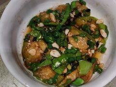 -洞庭土菜小炒馆(易发广场店)