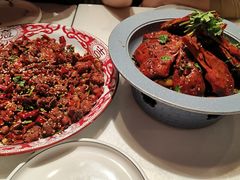 -辣小妮de川菜馆(红旗Mall店)