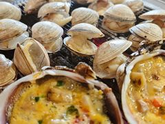 -围炉肉舍•炭烤活鳗•丹东海鲜烤肉(步行街店)