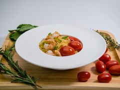 香蒜番茄鲜虾意粉-Dreamsalad梦想轻厨(健康轻食·减脂沙拉·意面·祖庙店)