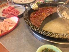 -小志家.野生菌鲜切牦牛肉牛杂火锅