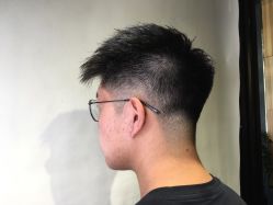 -MOVAN  HAIR莫凡匠人发型屋