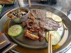-赞酱川式烤肉(蜀都万达店)