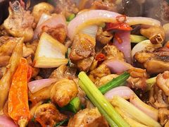 -胡须佬鸡煲四季火锅店(石厦西村直营店)