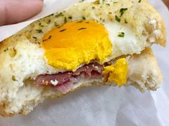 太阳蛋培根烤吐司-星巴克(来福士办公楼店)