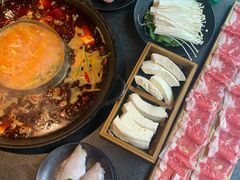 -渝涯重庆豆花老火锅(中赢国际店)