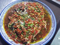-梓檚中餐厅湖北菜小龙虾武昌鱼排骨藕汤(黄鹤楼店)