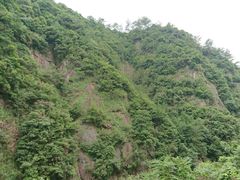 -安吉龙王山峡谷漂流