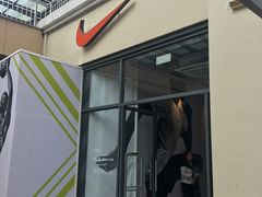 -NIKE上海青浦优选体验店