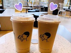 绿洲鲜奶茶-喜茶(迪士尼小镇DP店)