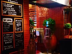 -香格里拉鱼跃地中海西餐厅·牛排披萨