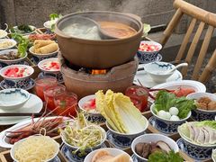 -聚汇三少·龙虾·中餐厅(莫邪路新天地店)