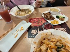-大师兄·西北小馆(北站缤果空间店)