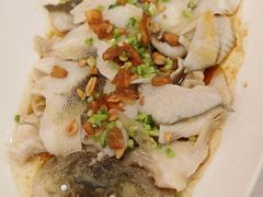 -粤盛海鲜平价店(洛溪食街店)