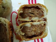 虾仁鲜肉月饼-梦菲思饼屋(瑞金宾馆店)