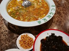 -莲花石酸菜鱼(海滨东路店)