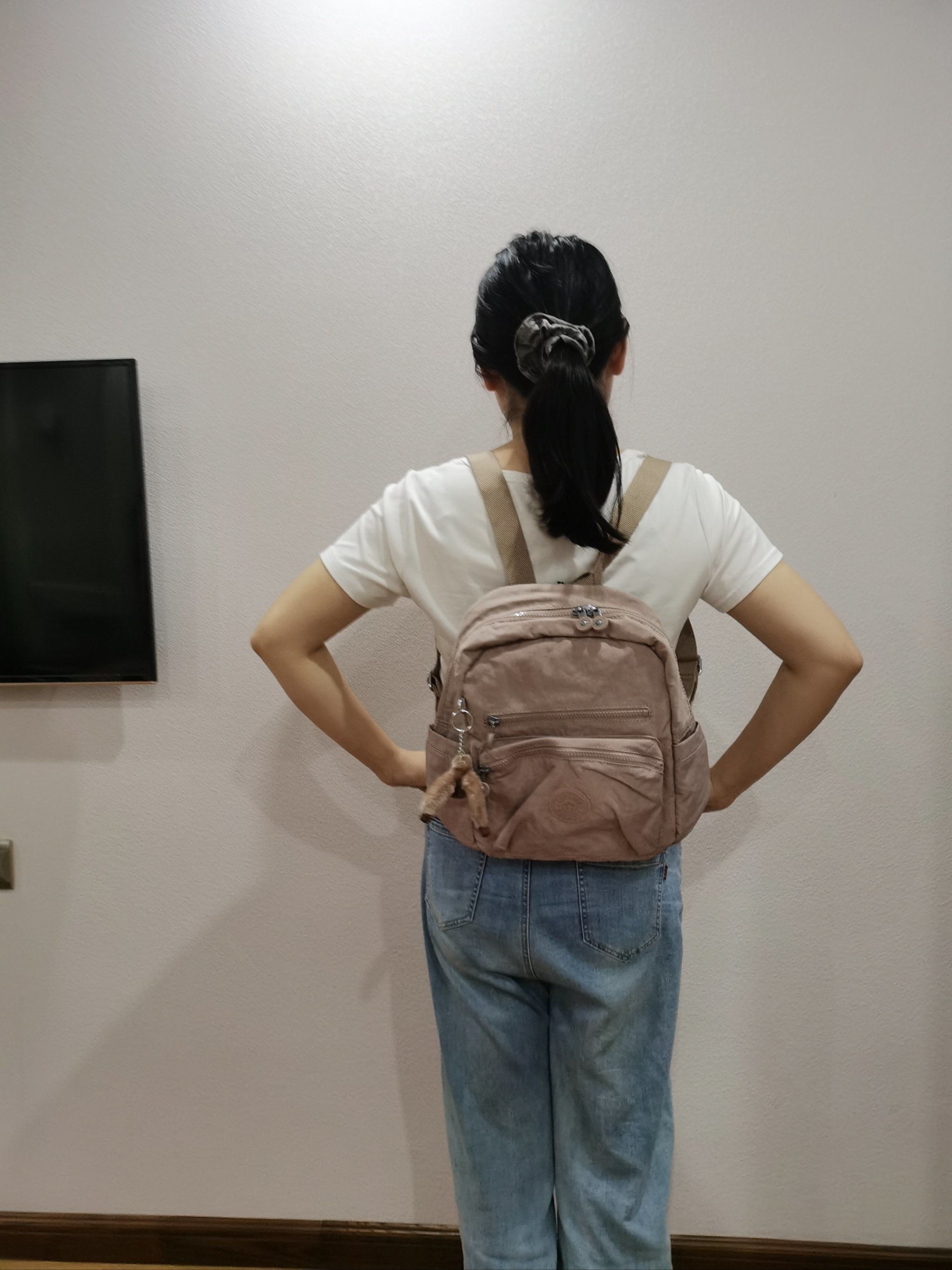 kipling双肩包