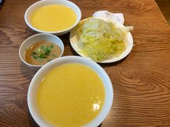 -清真吴记门钉肉饼·喜多利
