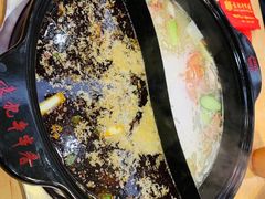 -袁记串串香(泉水轻轨站店)
