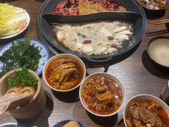 -萍姐火锅·公路夜市(武汉首店)