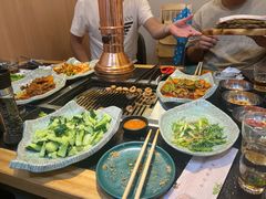 -臻牛烤肉